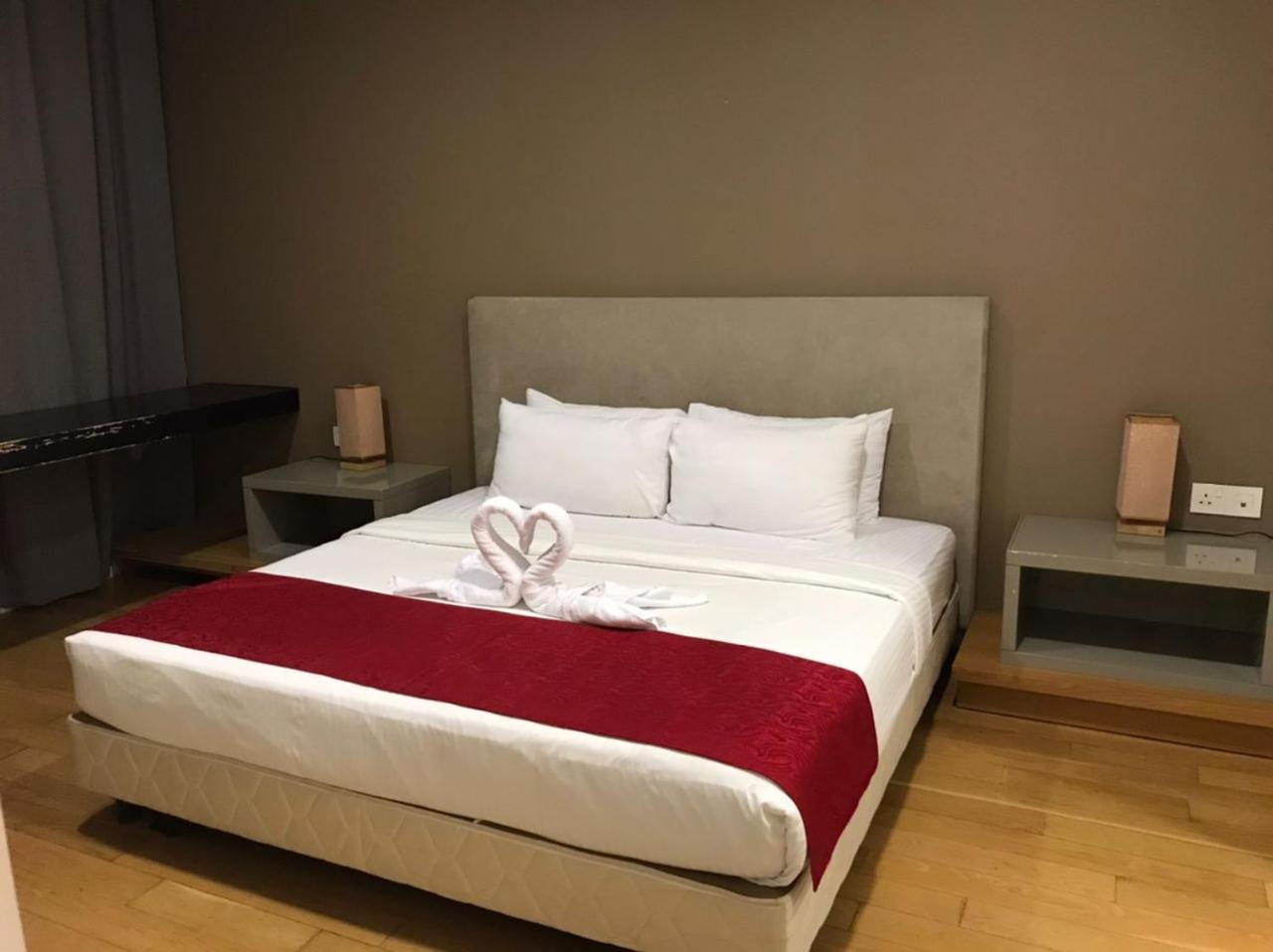 Klcc Beyond Hospitality Suites Platinum Κουάλα Λουμπούρ Εξωτερικό φωτογραφία